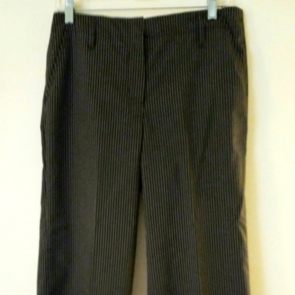Larry Levine size 6 lifestyle attitude black pinstripe flare leg dress p…
